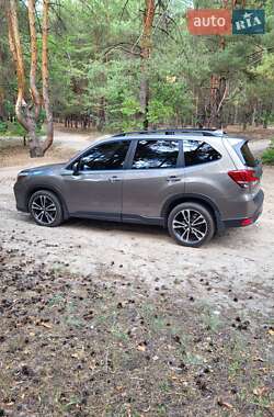 Внедорожник / Кроссовер Subaru Forester 2020 в 