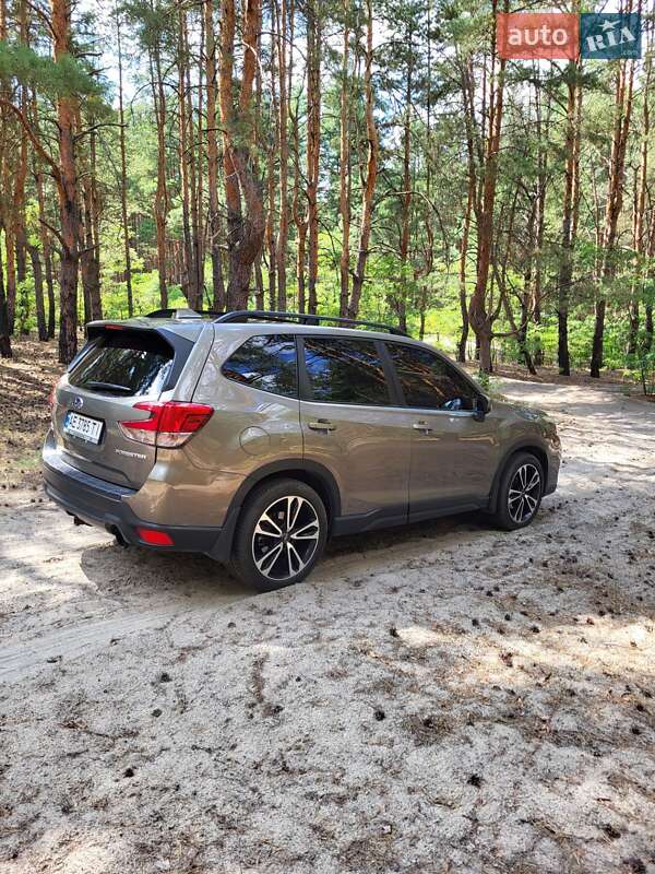 Внедорожник / Кроссовер Subaru Forester 2020 в Днепре