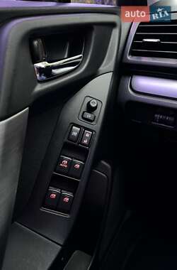 Внедорожник / Кроссовер Subaru Forester 2013 в 