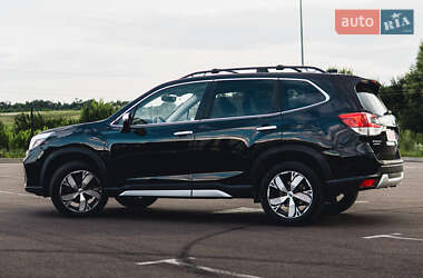 Внедорожник / Кроссовер Subaru Forester 2019 в 
