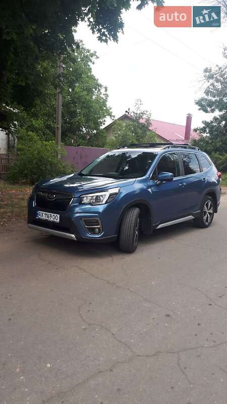 Внедорожник / Кроссовер Subaru Forester 2019 в Изюме