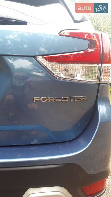 Внедорожник / Кроссовер Subaru Forester 2019 в Изюме
