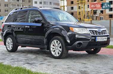 Внедорожник / Кроссовер Subaru Forester 2010 в 