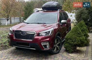 Внедорожник / Кроссовер Subaru Forester 2018 в 