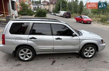 Внедорожник / Кроссовер Subaru Forester 2005 в 