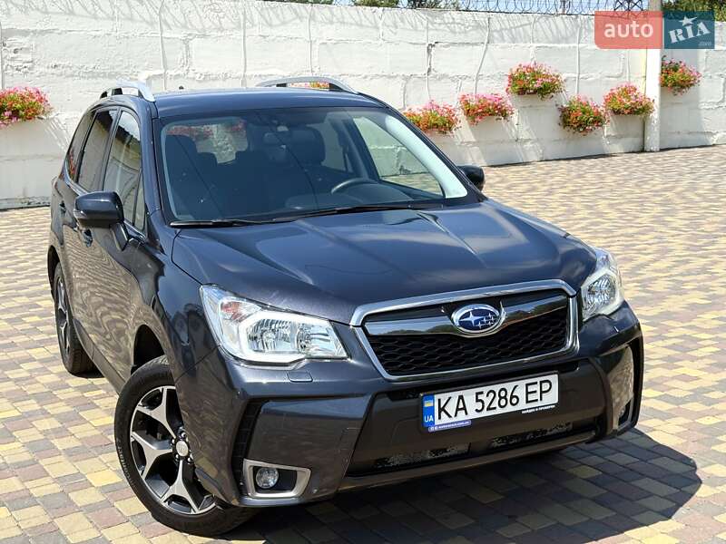 Позашляховик / Кросовер Subaru Forester 2015 в Дніпрі