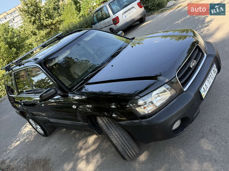 Внедорожник / Кроссовер Subaru Forester 2004 в Киеве