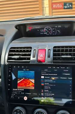 Внедорожник / Кроссовер Subaru Forester 2014 в 