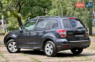 Внедорожник / Кроссовер Subaru Forester 2014 в 