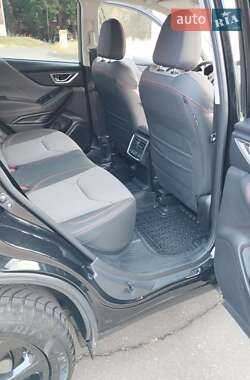 Внедорожник / Кроссовер Subaru Forester 2021 в 
