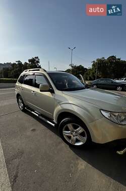 Внедорожник / Кроссовер Subaru Forester 2010 в Одессе