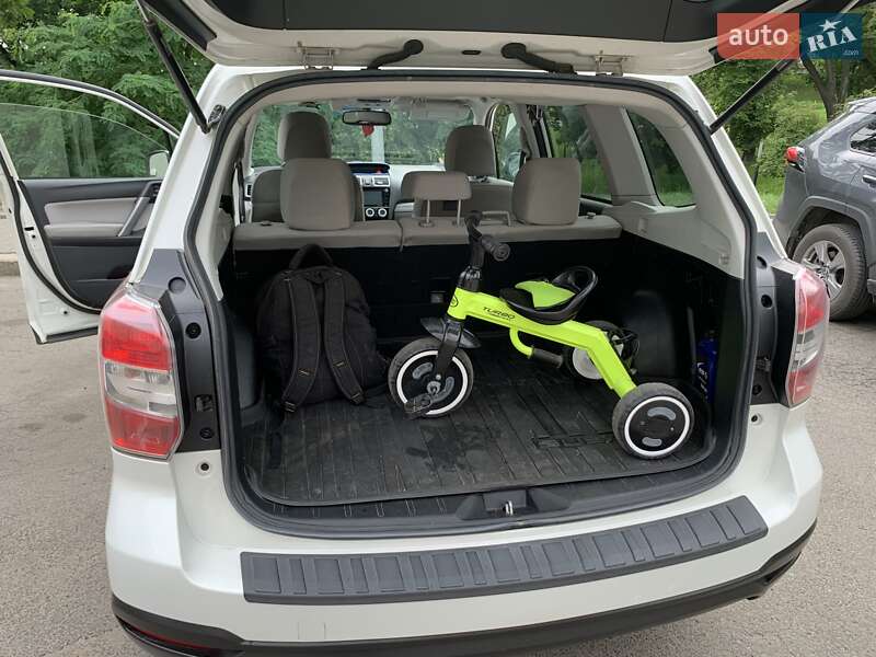 Внедорожник / Кроссовер Subaru Forester 2015 в Львове