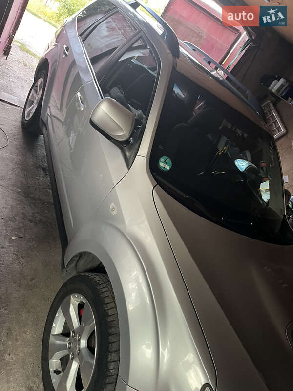 Внедорожник / Кроссовер Subaru Forester 2010 в Каменском