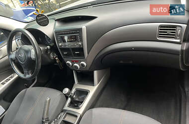 Внедорожник / Кроссовер Subaru Forester 2010 в Каменском