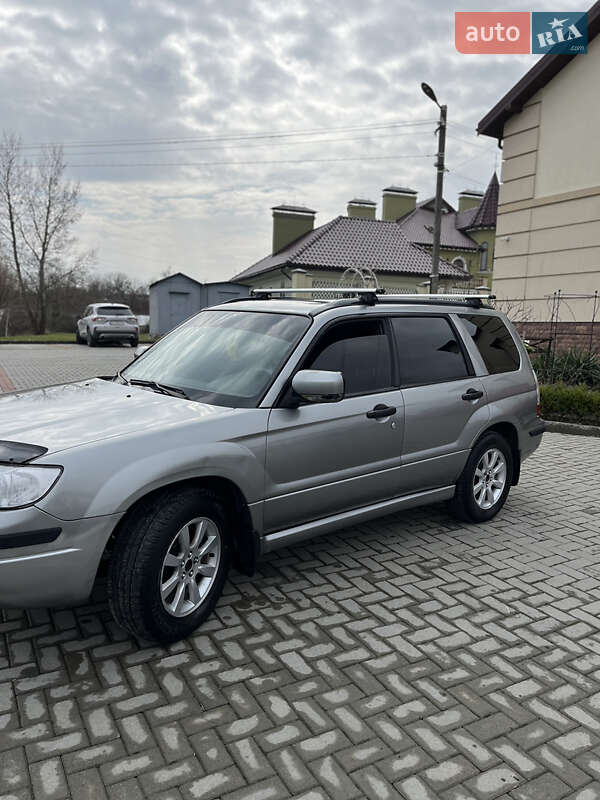 Позашляховик / Кросовер Subaru Forester 2007 в Золочеві