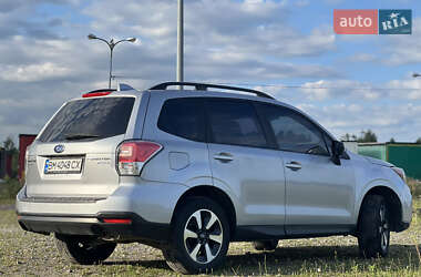 Внедорожник / Кроссовер Subaru Forester 2016 в 
