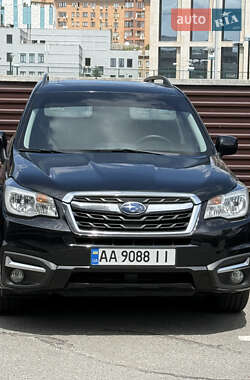 Позашляховик / Кросовер Subaru Forester 2017 в Києві
