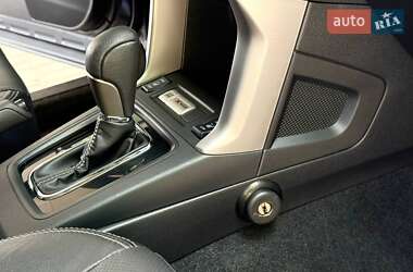 Внедорожник / Кроссовер Subaru Forester 2015 в 