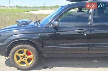 Внедорожник / Кроссовер Subaru Forester 2004 в 