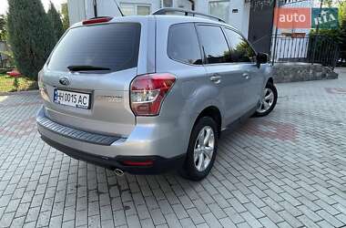 Внедорожник / Кроссовер Subaru Forester 2014 в 