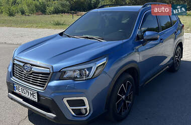 Внедорожник / Кроссовер Subaru Forester 2019 в Днепре