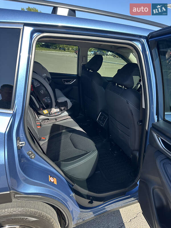 Внедорожник / Кроссовер Subaru Forester 2019 в Днепре