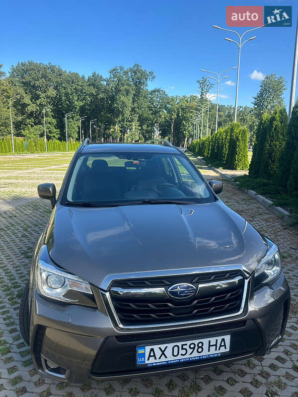 Внедорожник / Кроссовер Subaru Forester 2017 в Харькове