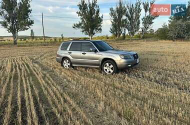Внедорожник / Кроссовер Subaru Forester 2006 в 