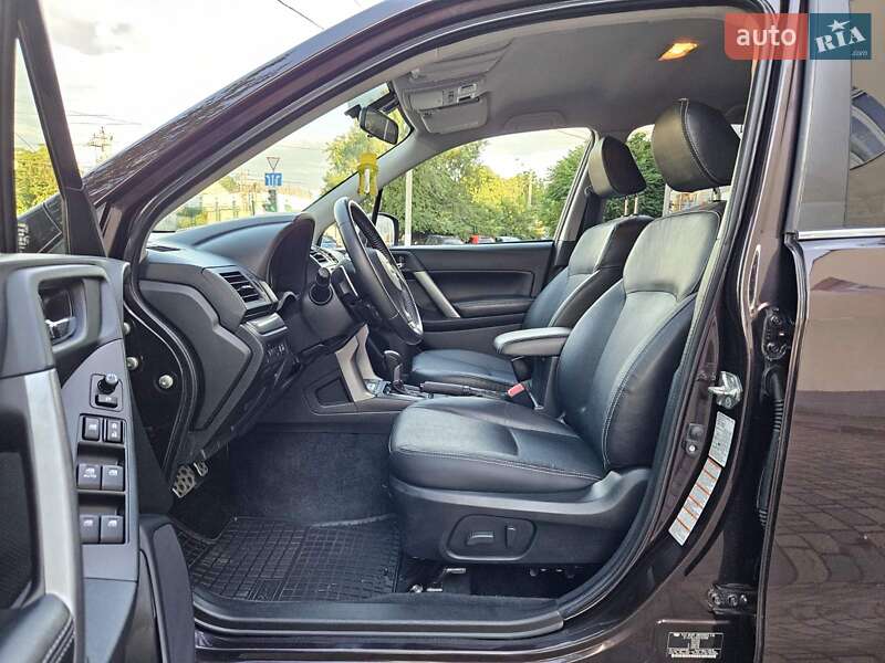 Позашляховик / Кросовер Subaru Forester 2013 в Одесі