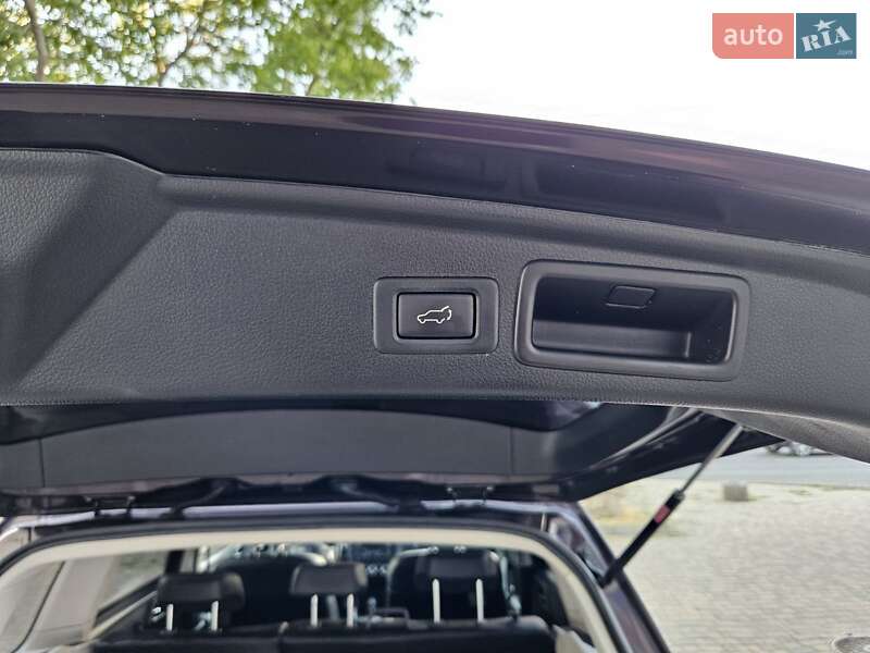Позашляховик / Кросовер Subaru Forester 2013 в Одесі