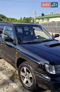 Внедорожник / Кроссовер Subaru Forester 1999 в 