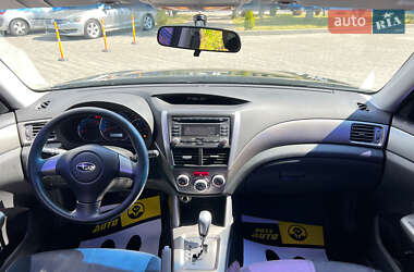 Внедорожник / Кроссовер Subaru Forester 2009 в 