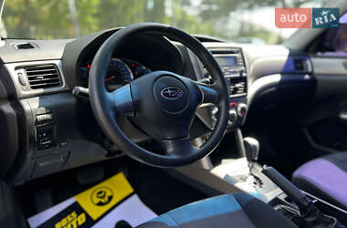 Внедорожник / Кроссовер Subaru Forester 2009 в 