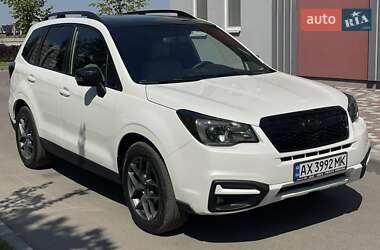 Внедорожник / Кроссовер Subaru Forester 2018 в 