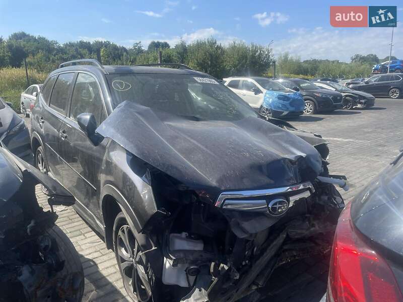 Внедорожник / Кроссовер Subaru Forester 2018 в Львове