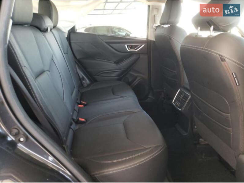 Внедорожник / Кроссовер Subaru Forester 2018 в Львове