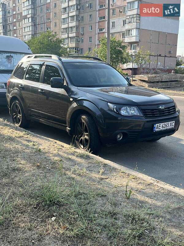 Внедорожник / Кроссовер Subaru Forester 2008 в 