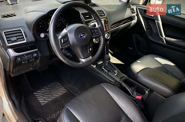 Внедорожник / Кроссовер Subaru Forester 2016 в 