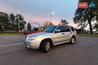 Внедорожник / Кроссовер Subaru Forester 2006 в 