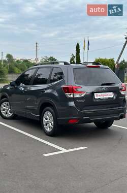 Внедорожник / Кроссовер Subaru Forester 2020 в 