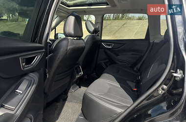 Внедорожник / Кроссовер Subaru Forester 2019 в 