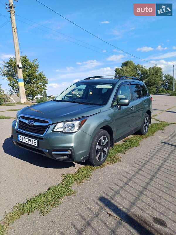 Внедорожник / Кроссовер Subaru Forester 2017 в Кременчуге