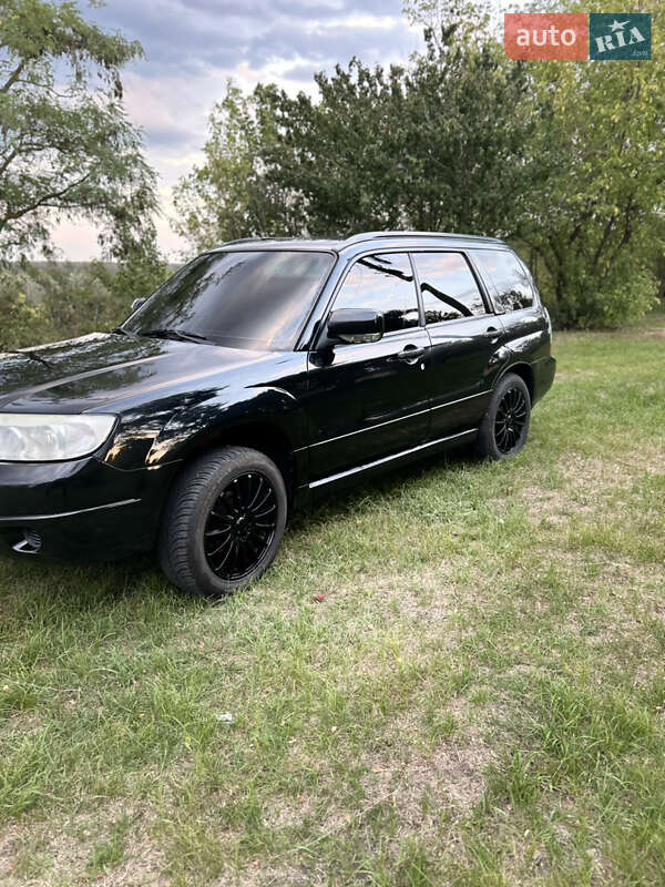 Внедорожник / Кроссовер Subaru Forester 2006 в Чугуеве