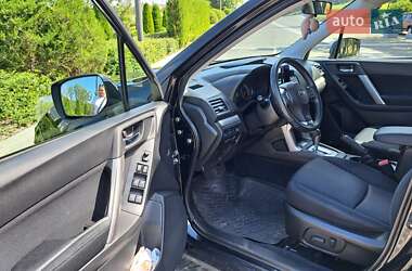 Внедорожник / Кроссовер Subaru Forester 2013 в 