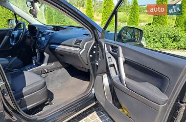 Внедорожник / Кроссовер Subaru Forester 2013 в 