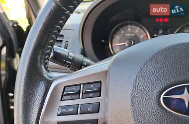 Внедорожник / Кроссовер Subaru Forester 2013 в 