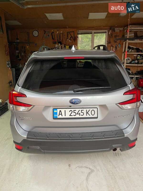 Внедорожник / Кроссовер Subaru Forester 2018 в Киеве