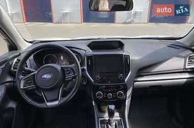 Внедорожник / Кроссовер Subaru Forester 2018 в 