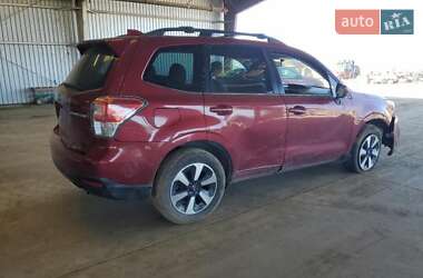 Внедорожник / Кроссовер Subaru Forester 2017 в 