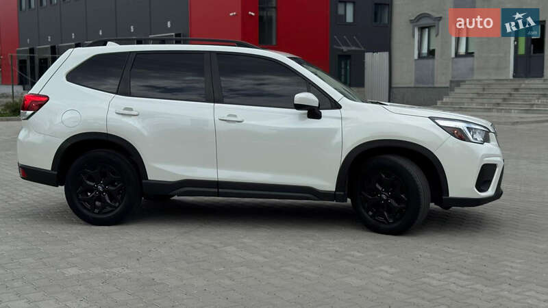 Внедорожник / Кроссовер Subaru Forester 2020 в Сумах